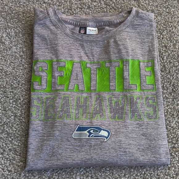 NFL Tops - ⭐3 For $21⭐Seattle Seahawks Gray T-Shirt